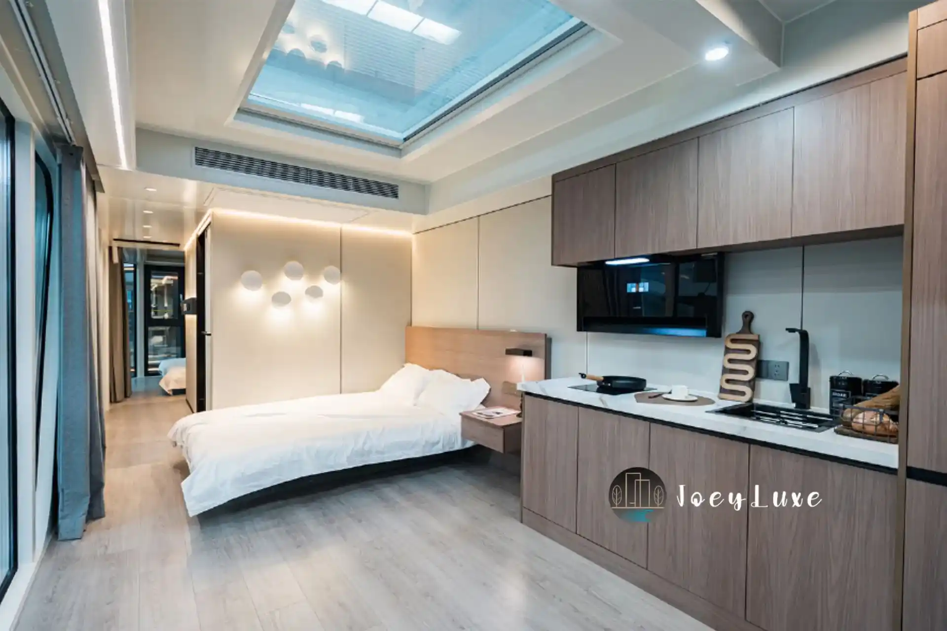 Model-The-Juniper-Luxury-Modular-Tiny-House